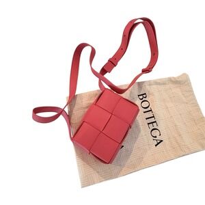 Bottega Veneta Cassette Wallet on Strap Pink Lambskin Maxi Intrecciato Bag NWT